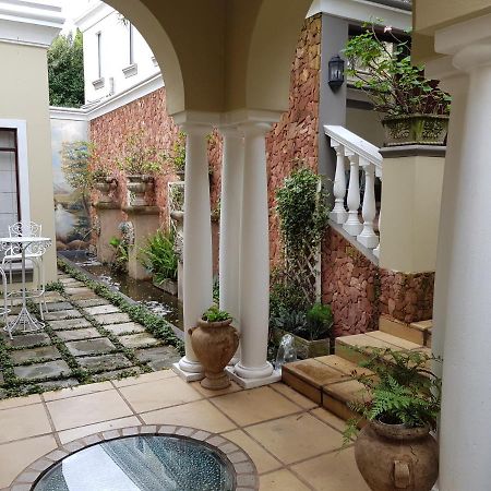 Villa Lugano Guesthouse Йоханесбург Екстериор снимка