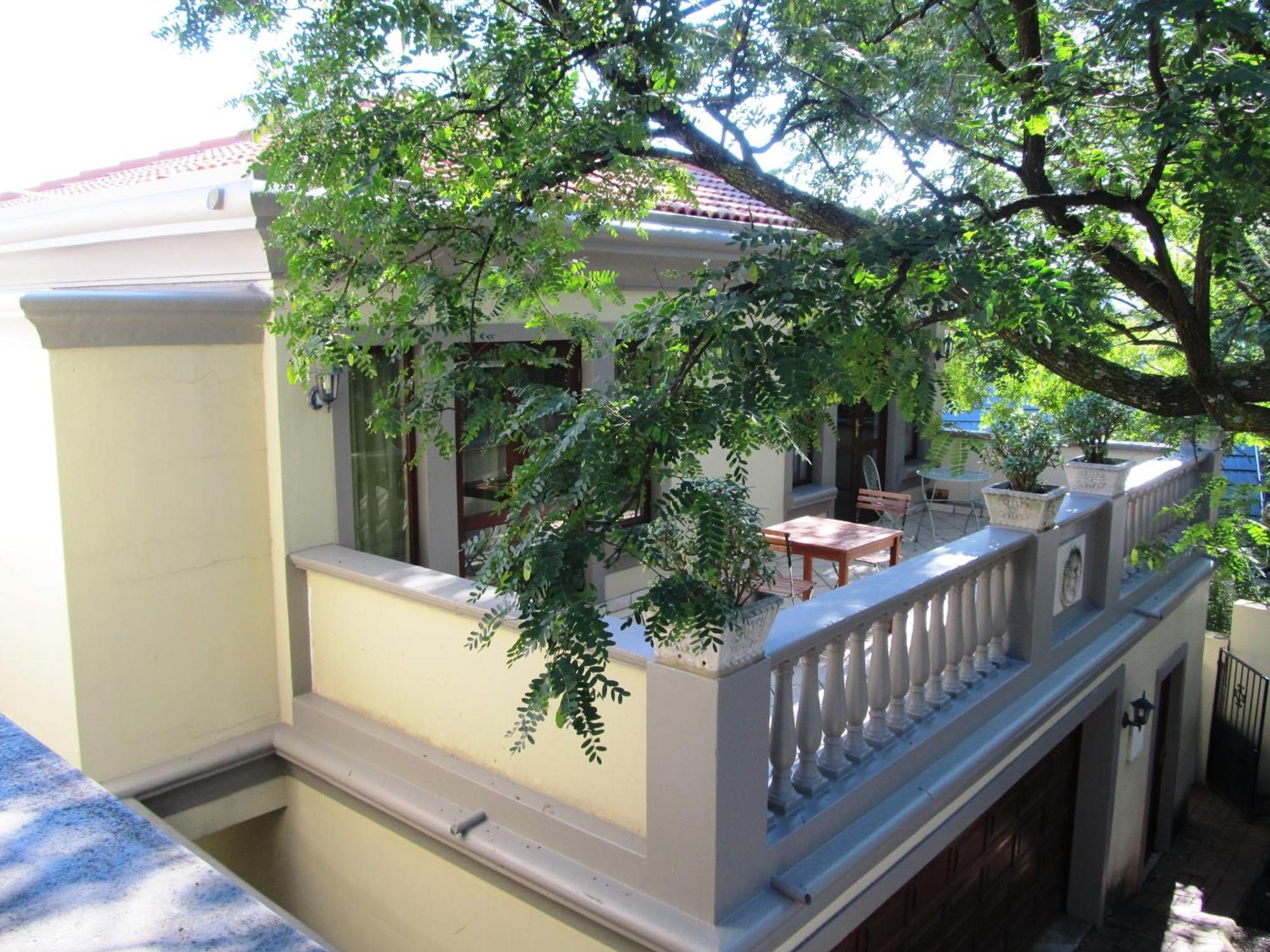 Villa Lugano Guesthouse Йоханесбург Екстериор снимка