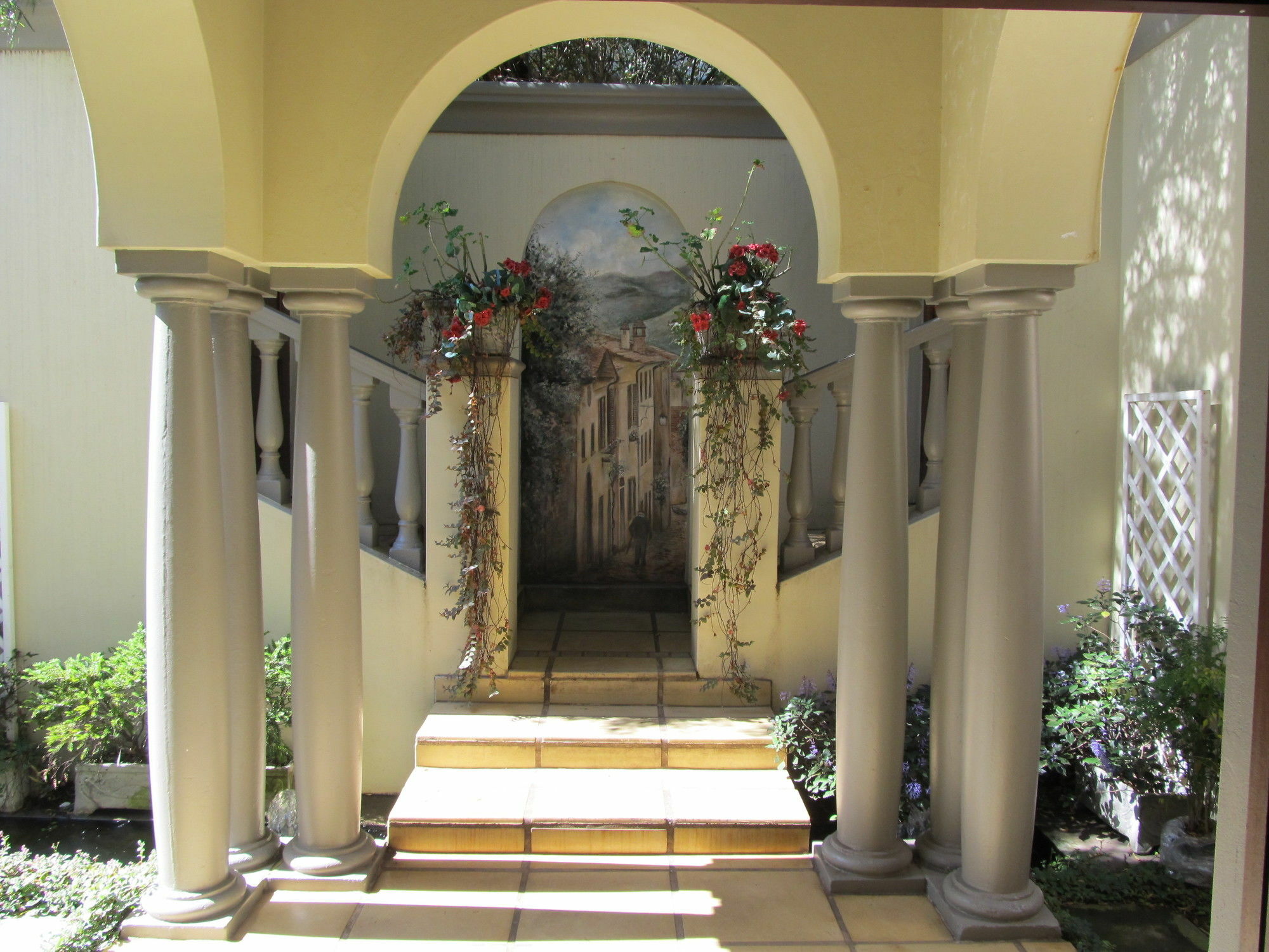 Villa Lugano Guesthouse Йоханесбург Екстериор снимка