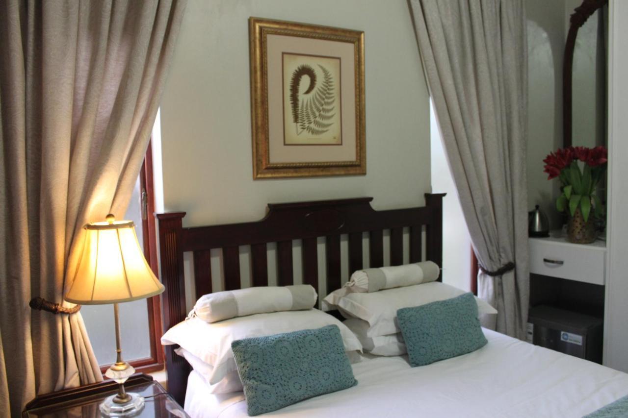 Villa Lugano Guesthouse Йоханесбург Екстериор снимка
