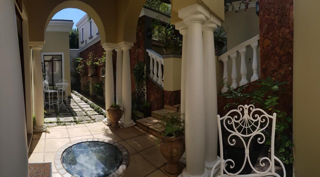 Villa Lugano Guesthouse Йоханесбург Екстериор снимка