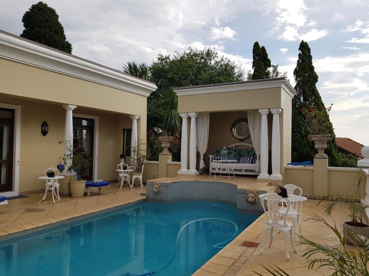 Villa Lugano Guesthouse Йоханесбург Екстериор снимка